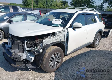 2022 Nissan Pathfinder Sl 4Wd z USA, uszkodzony, nr VIN 5N1DR3CC2NC260545